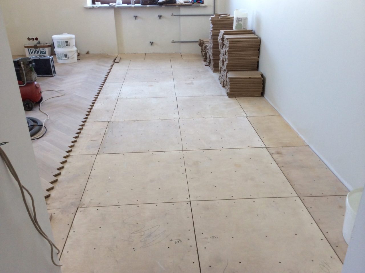 01793aeb2c5ea0b44462380d933f4f93eefb9ca846